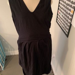 BOOB brand nursing dress with pockets